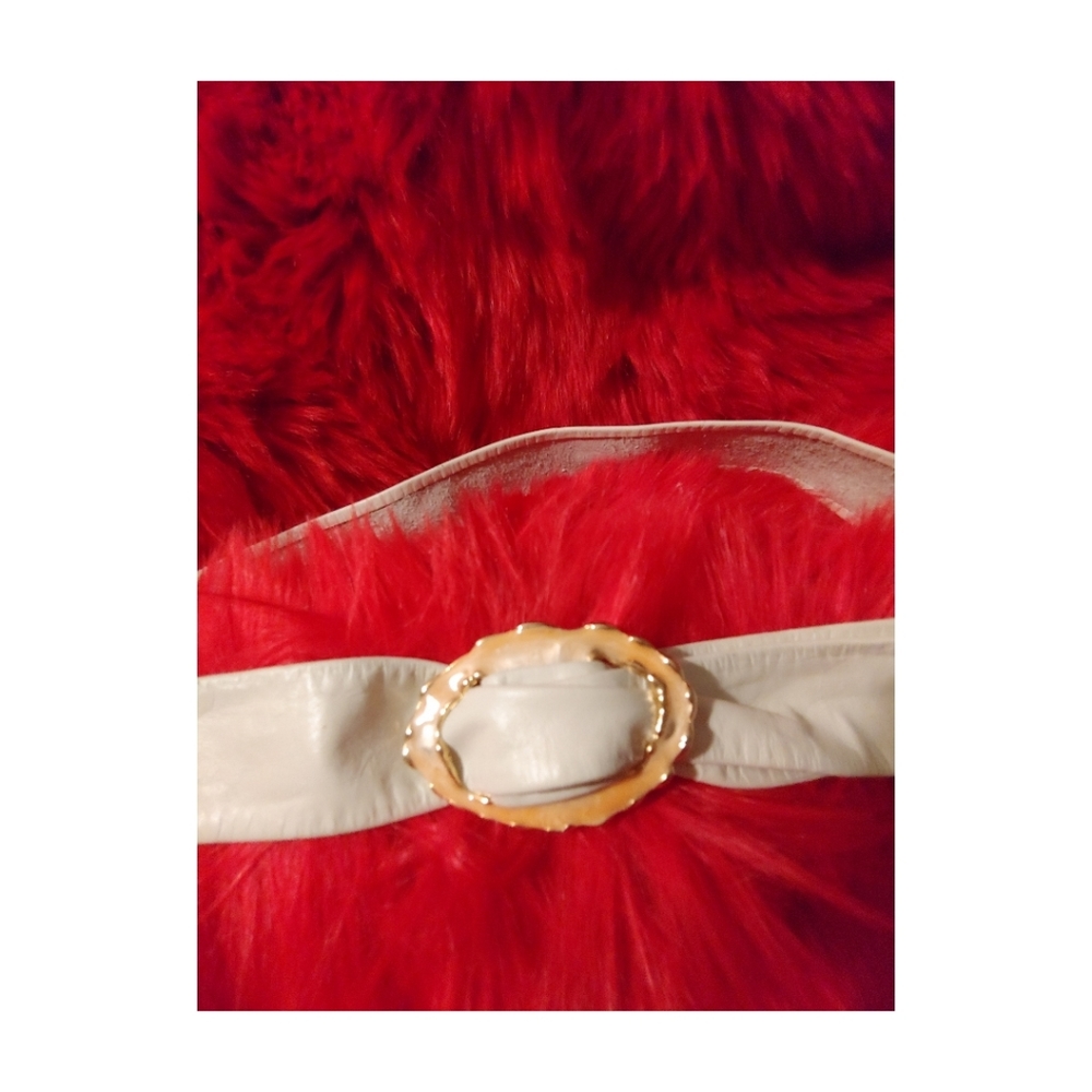 Vintage White leather scrunch belt